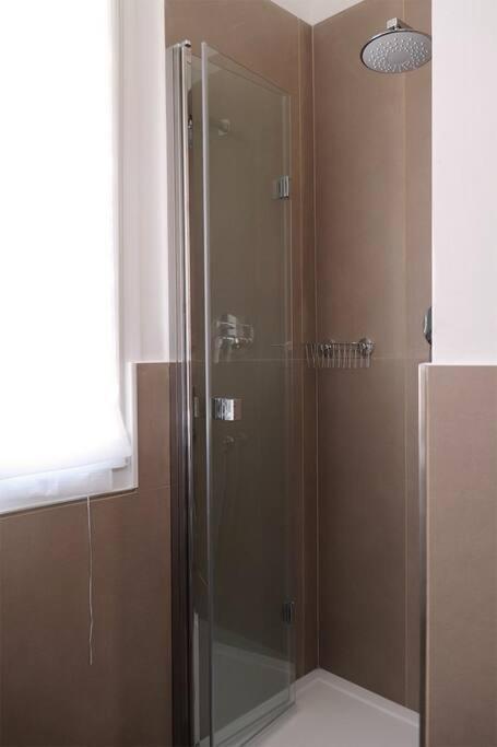 Bilocale Metro 4 Blu Frattini - Airport Linate Apartment Milano Exterior foto